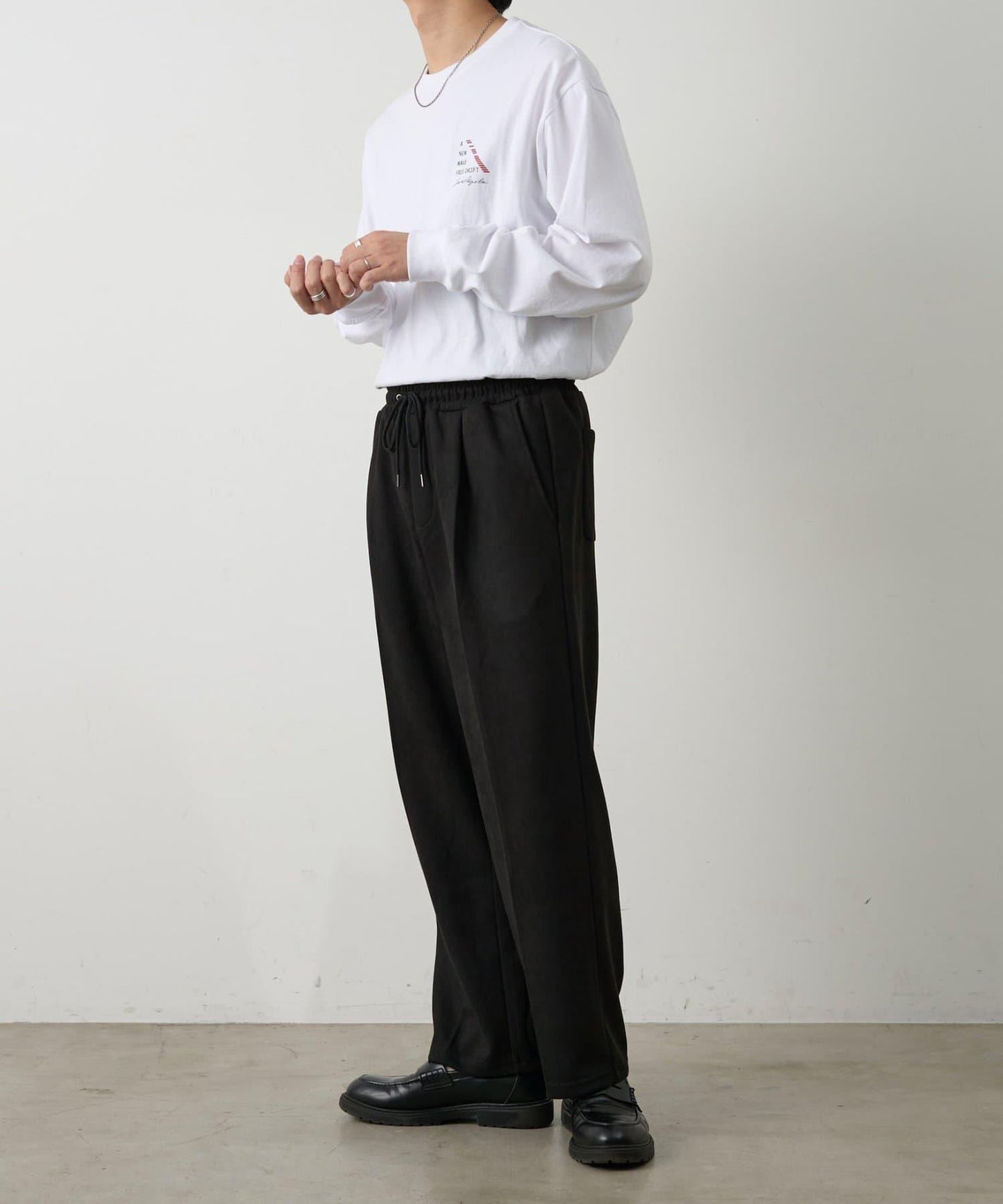 NEWWAVE 單點印花長袖T恤