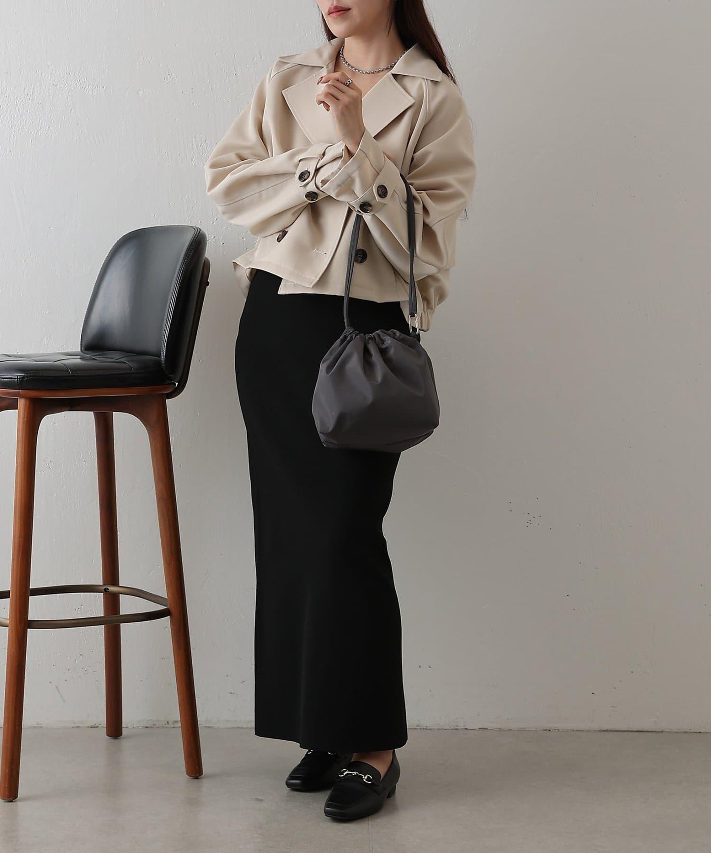 防潑水三用設計＋可調節肩帶＋輕量材質＋多功能肩帶包