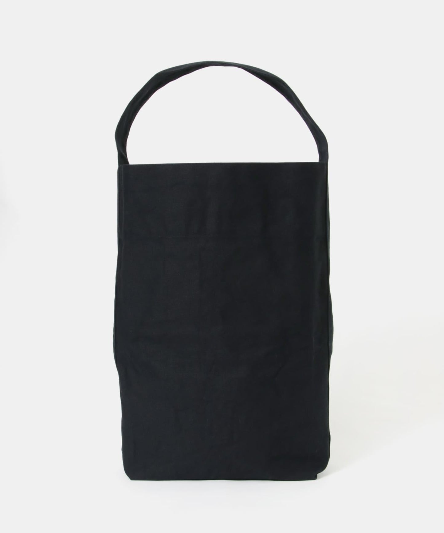 Kaan MEGA BUCKET TOTE 托特包