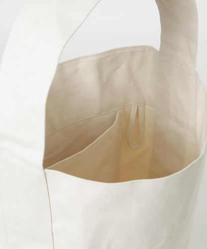 Kaan MEGA BUCKET TOTE 托特包