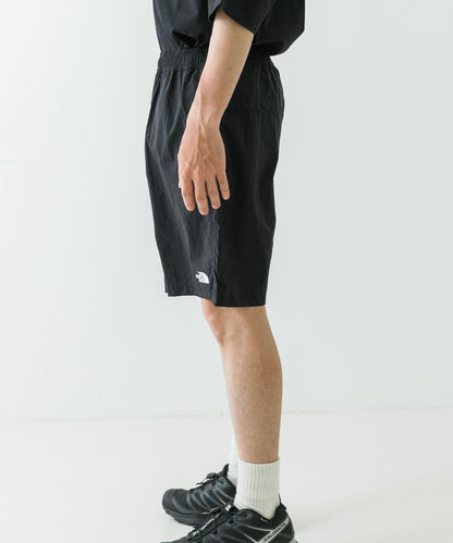 THE NORTH FACE Versatile Mid