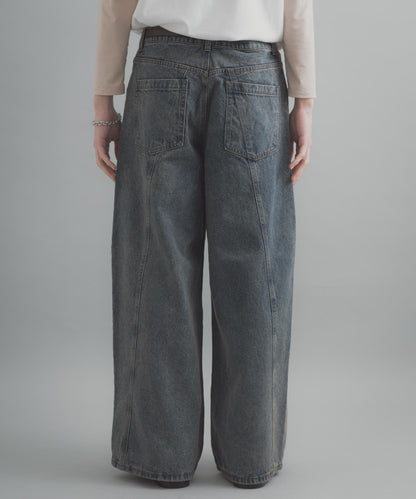 水洗做舊寬鬆闊腿牛仔褲