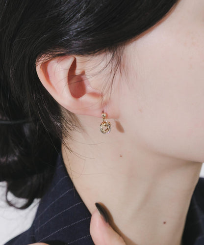 疊層圓環小巧耳環