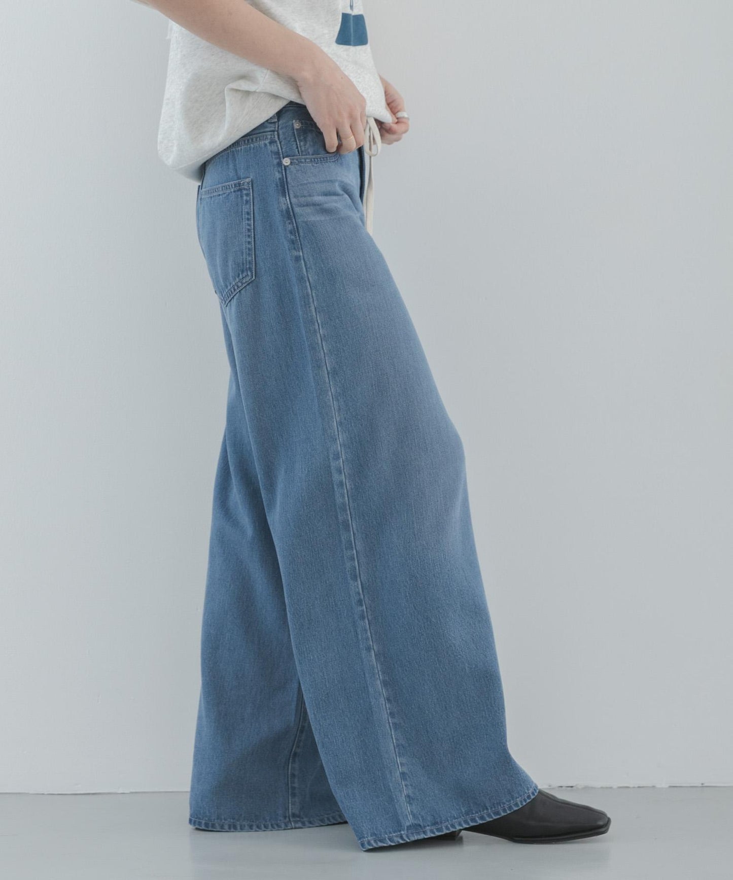 天絲棉抽繩闊腿牛仔褲