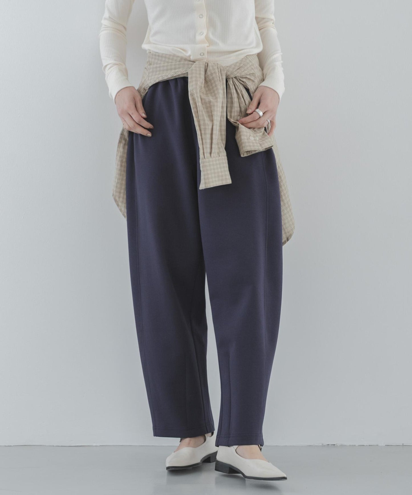 柔軟衛衣面料 彎刀版型 褲子