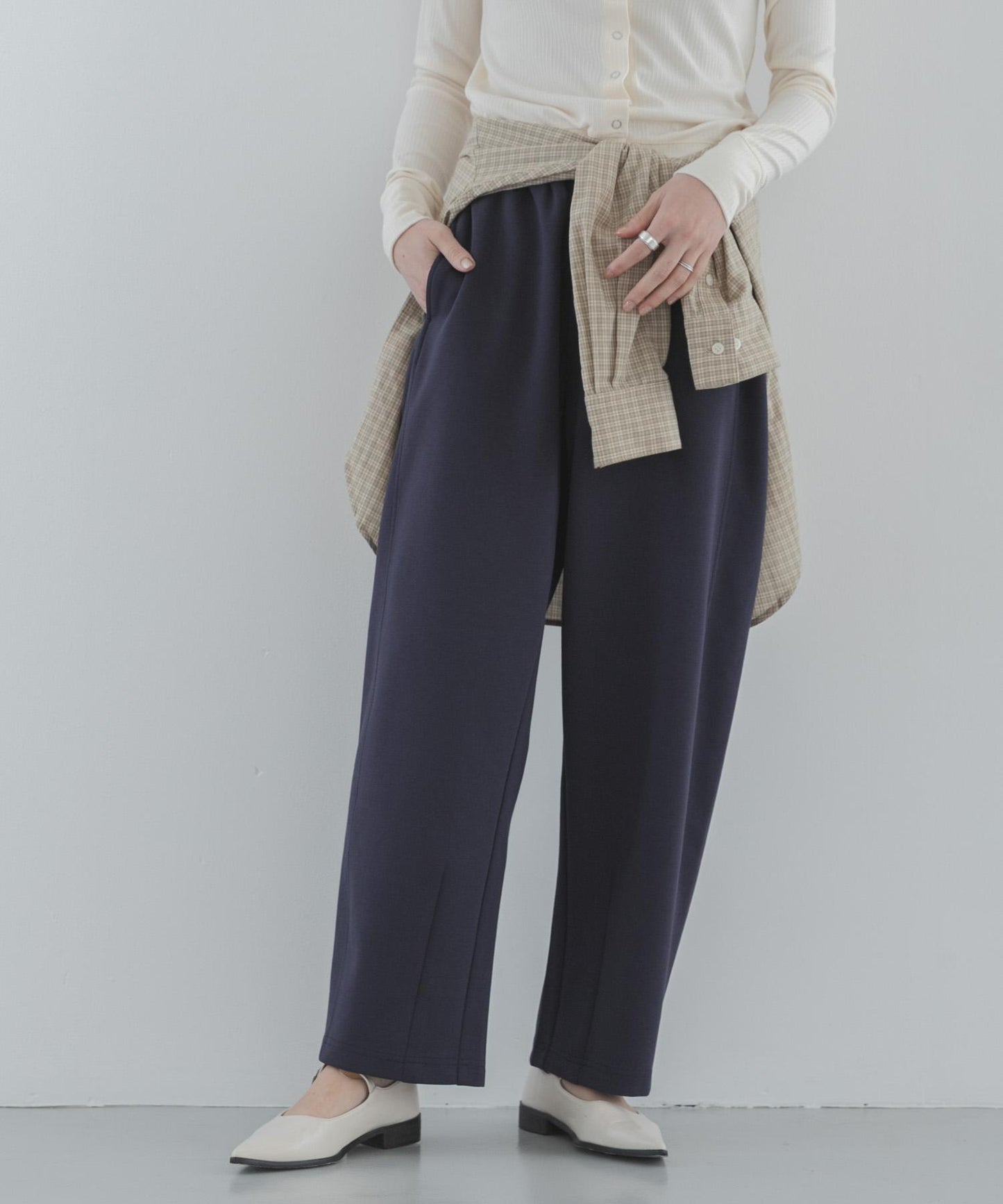 柔軟衛衣面料 彎刀版型 褲子