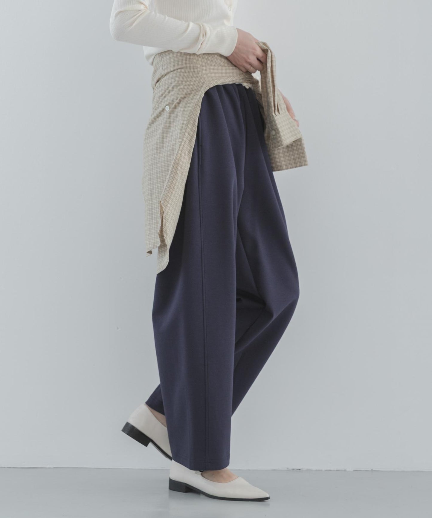 柔軟衛衣面料 彎刀版型 褲子