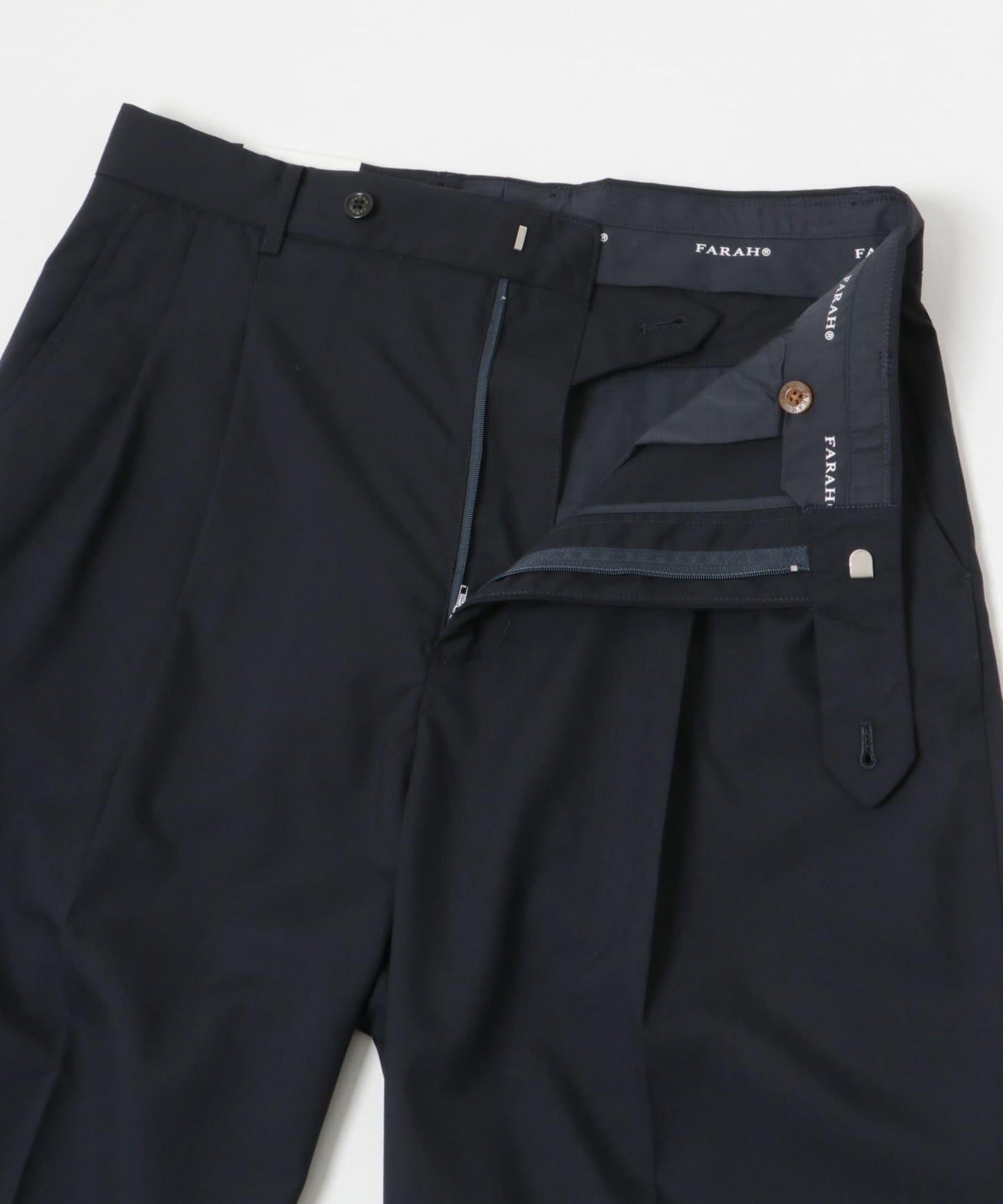 FARAH Out Tuck Wide Tapered PANTS 褲子