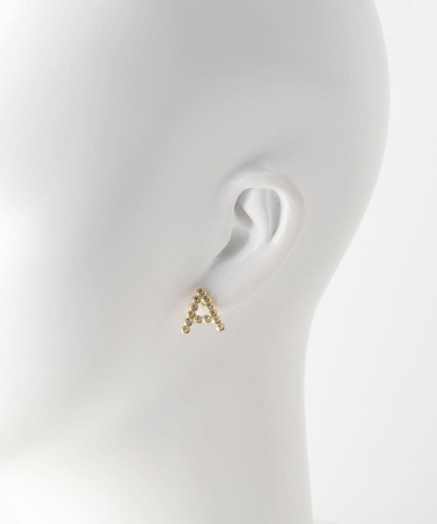 トパーズイニシャルピアス