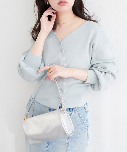 アシメデザイン釦カーデ