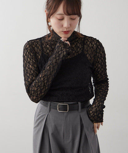 伸縮性バツグン!レースボトルネックプルオーバー