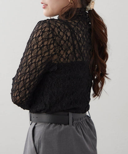 伸縮性バツグン!レースボトルネックプルオーバー