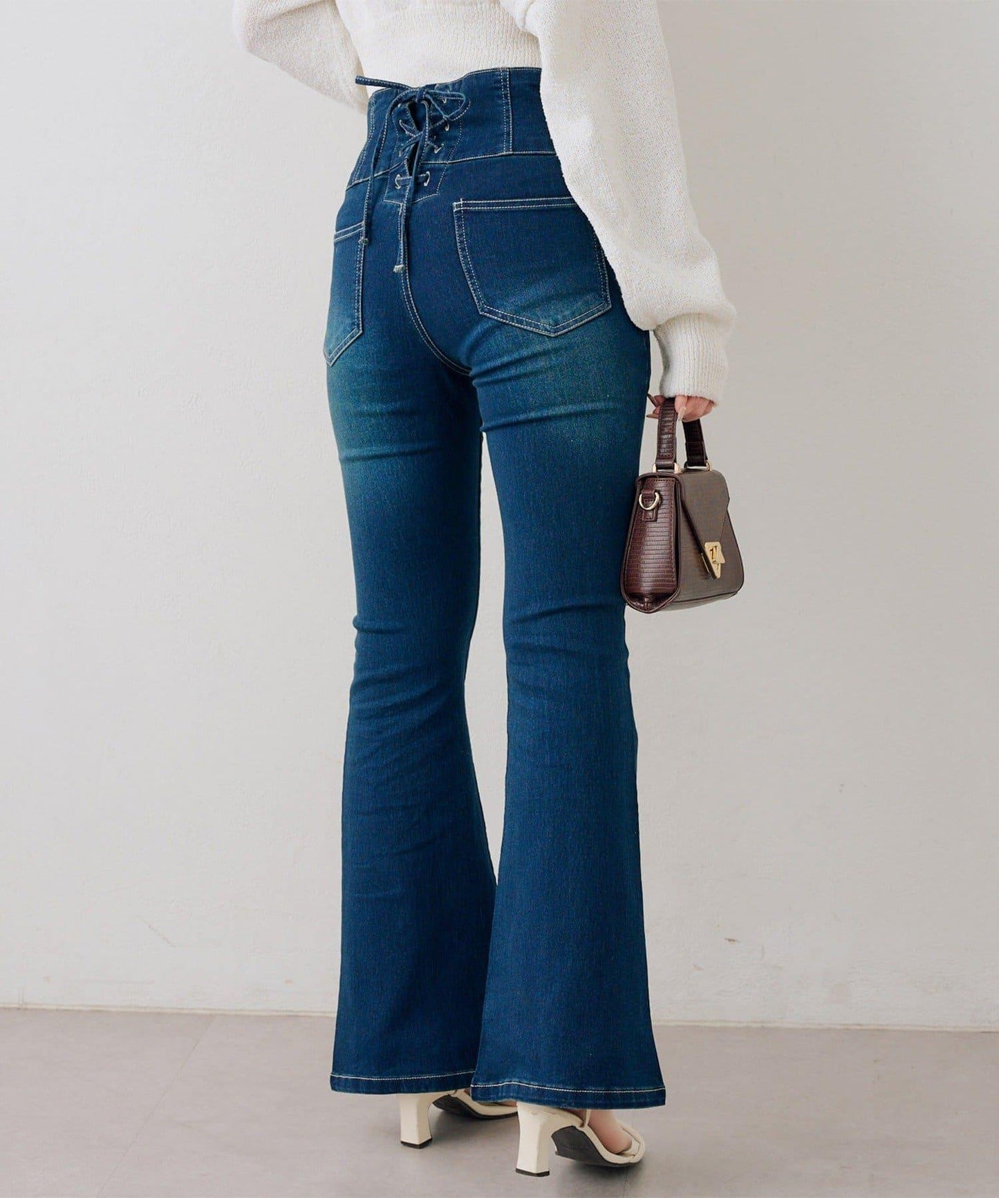 後レースアップフレアパンツ