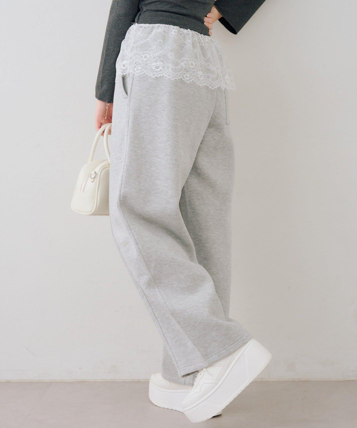 キラキラロゴスウェットパンツ