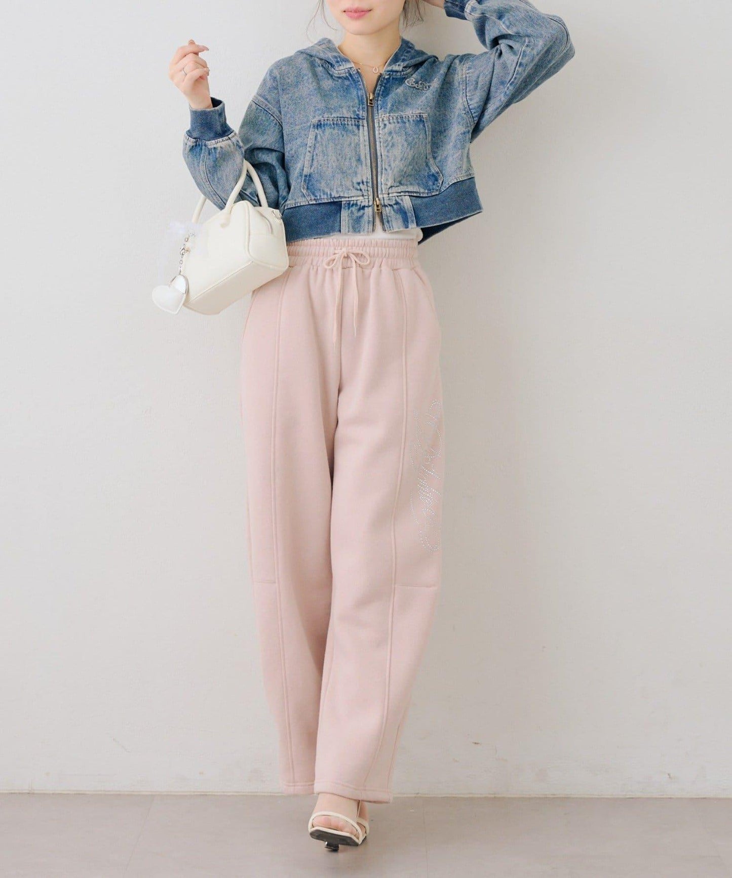 キラキラロゴスウェットパンツ