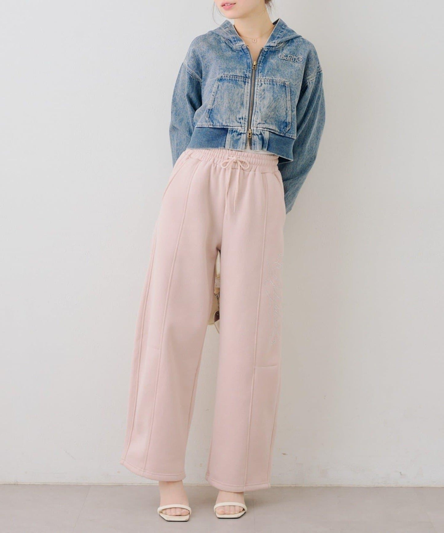 キラキラロゴスウェットパンツ