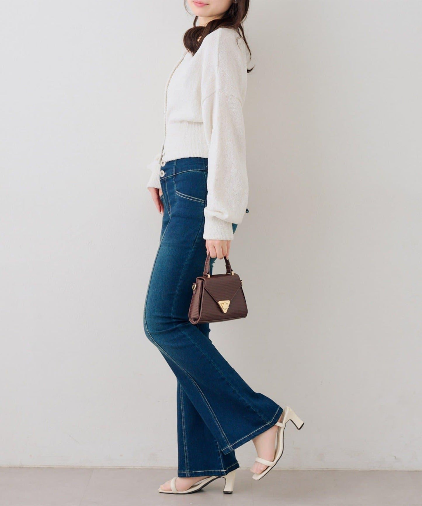 後レースアップフレアパンツ