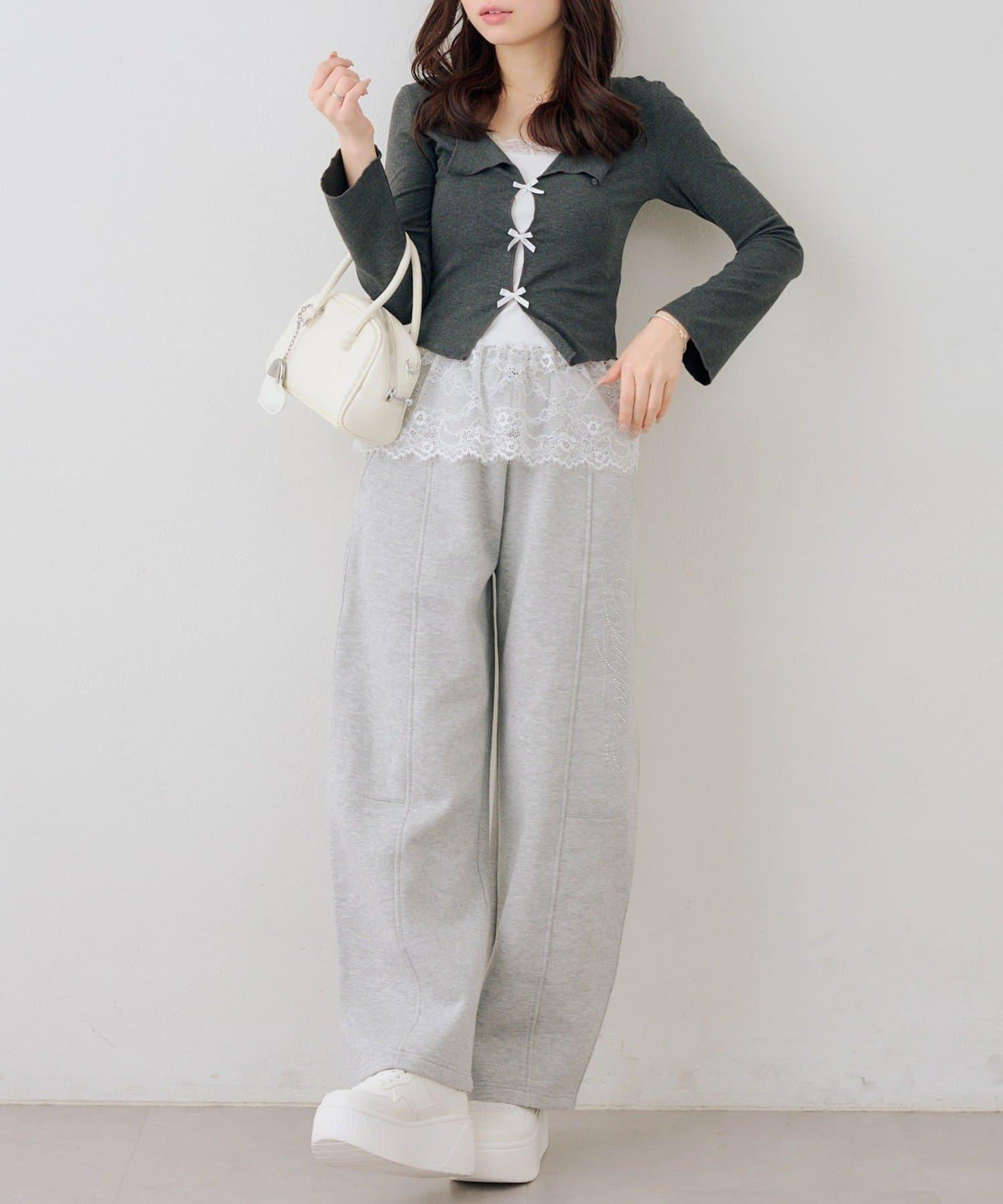 キラキラロゴスウェットパンツ