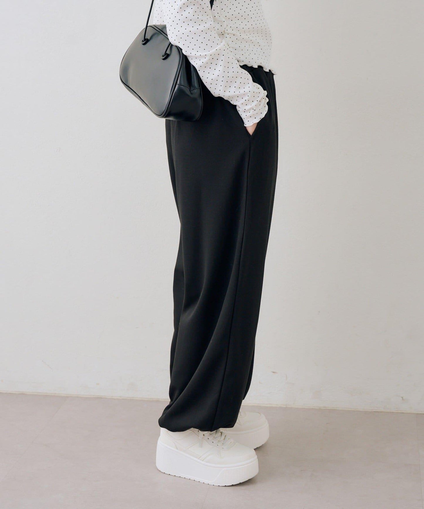 【set upで楽しめる】ロゴキラリダンボールスウェットパンツ