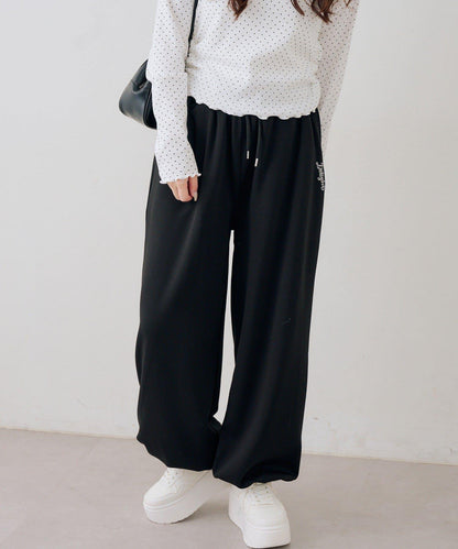 【set upで楽しめる】ロゴキラリダンボールスウェットパンツ