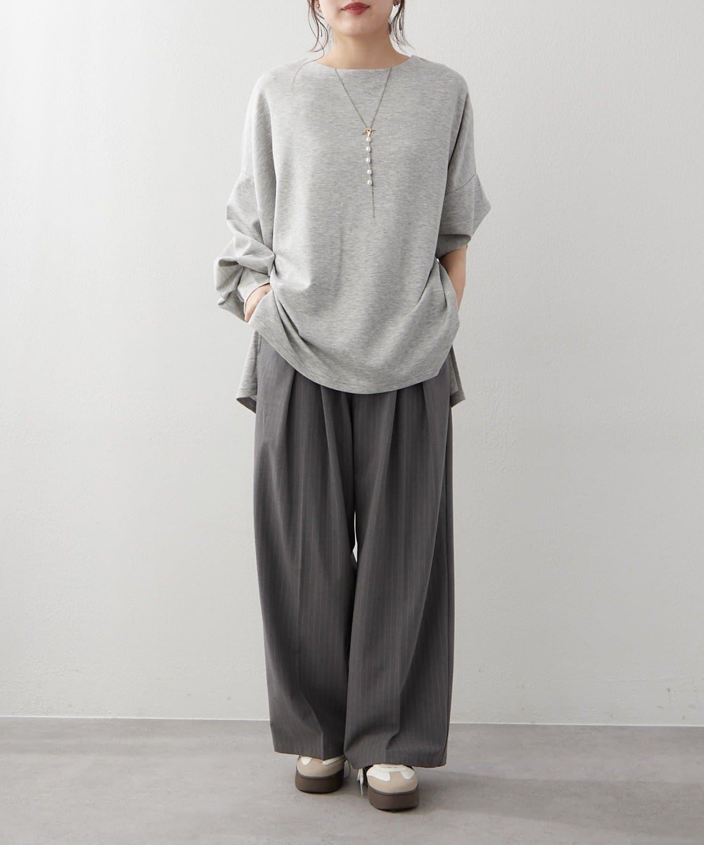 ネックレス刺繍2WAYプルオーバー