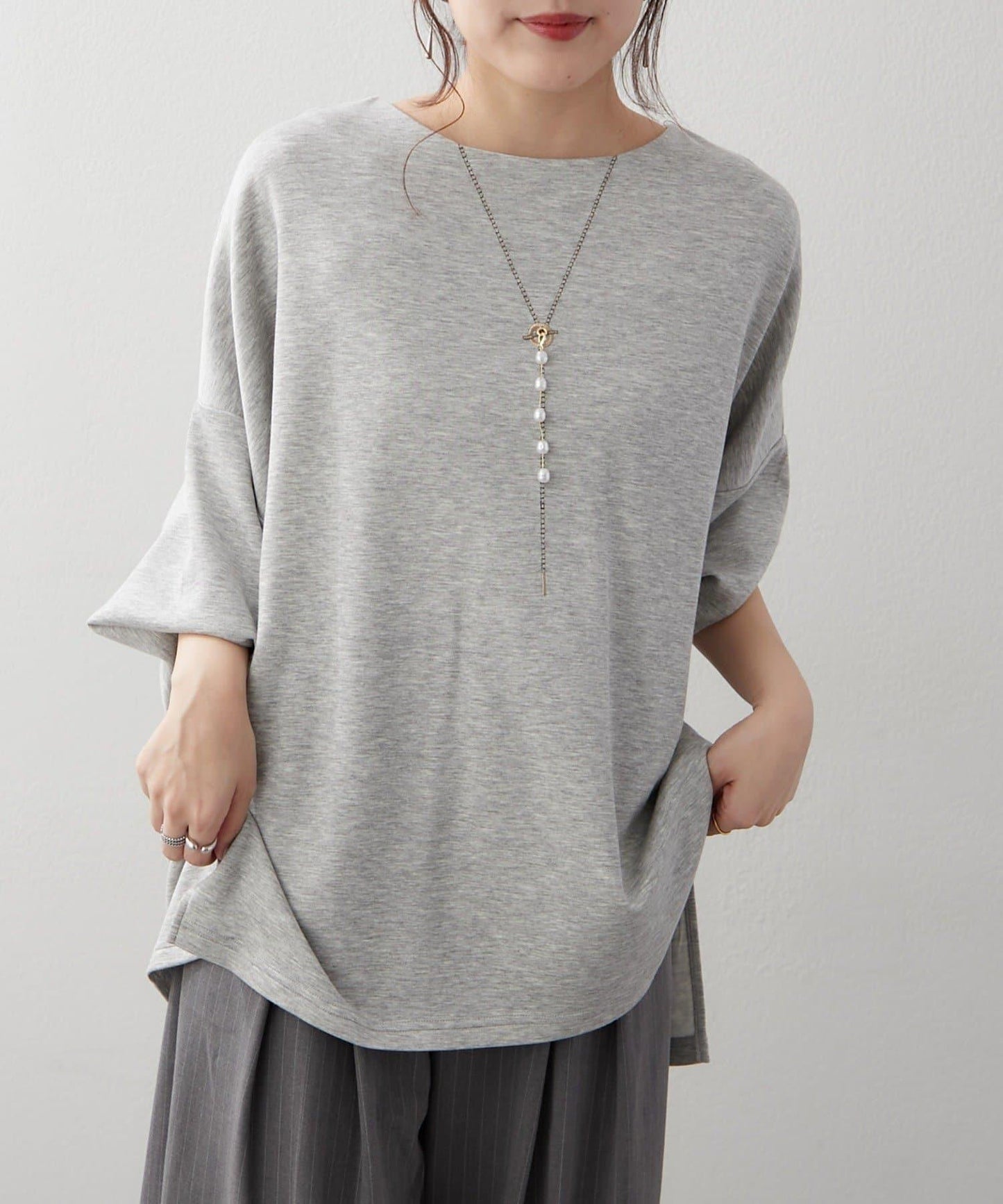 ネックレス刺繍2WAYプルオーバー