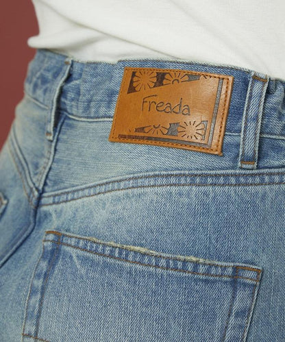 フラワー刺繍ワイドデニム