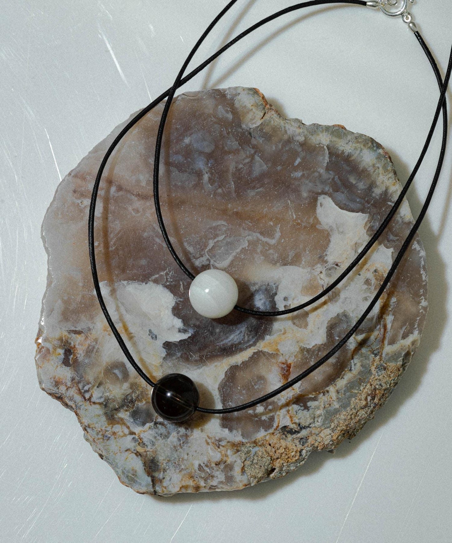 decor『デコール』 Gemstone Choker