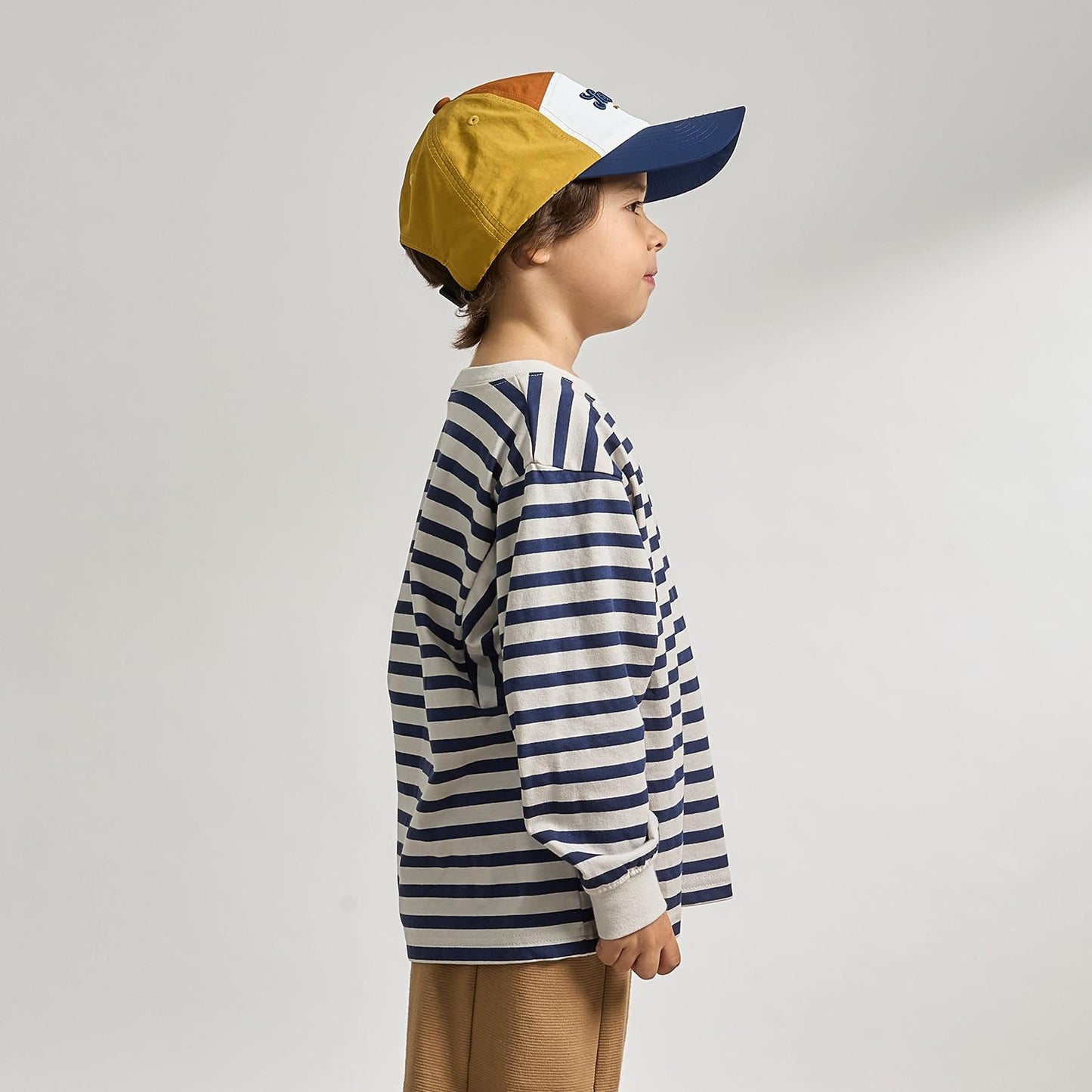 【防汚・速乾・型崩れしない】【ムテキT】変形切り替えアソートプリント総柄Tシャツ
