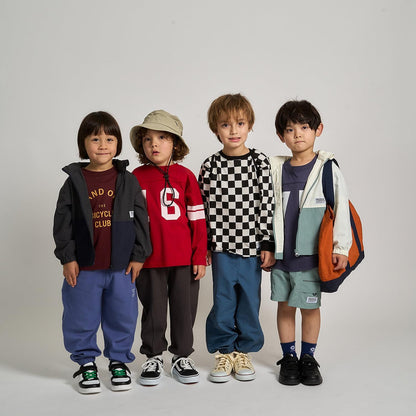 【防汚・速乾・型崩れしない】【ムテキT】変形切り替えアソートプリント総柄Tシャツ