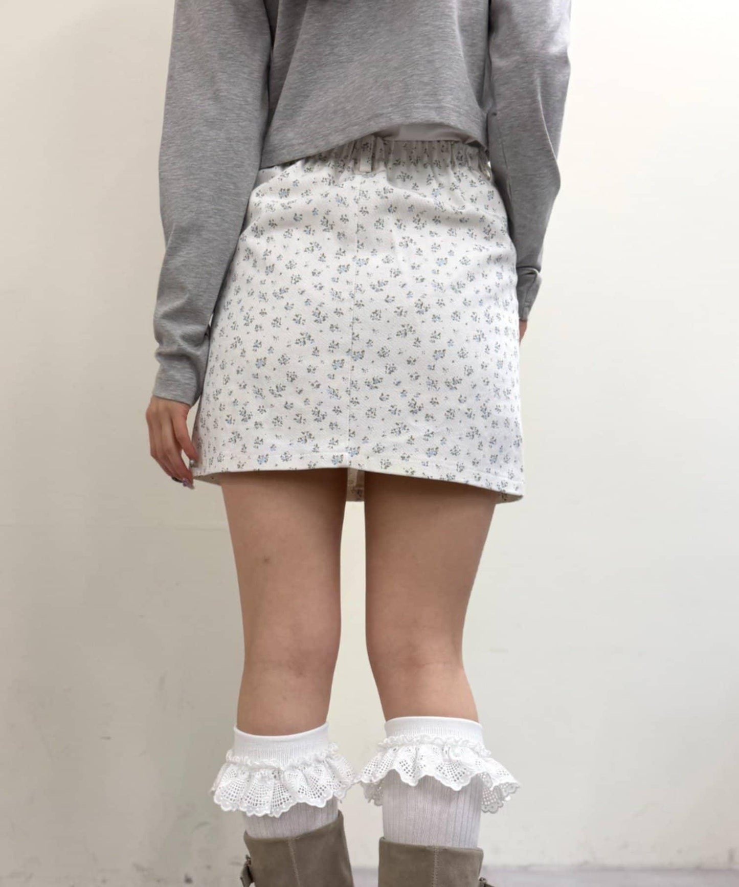 w closet 花卉圖案迷你裙褲