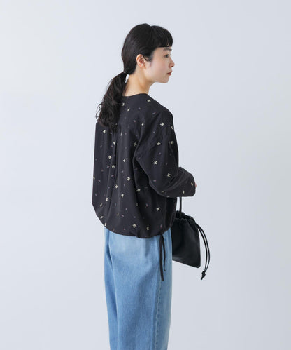 燕子刺繡襯衫
