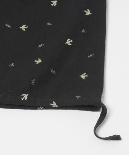 燕子刺繡襯衫