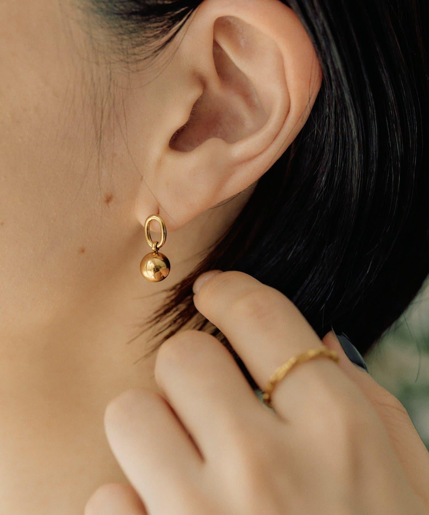 金屬過敏友好 不鏽鋼 圈環×圓珠設計 耳釘
