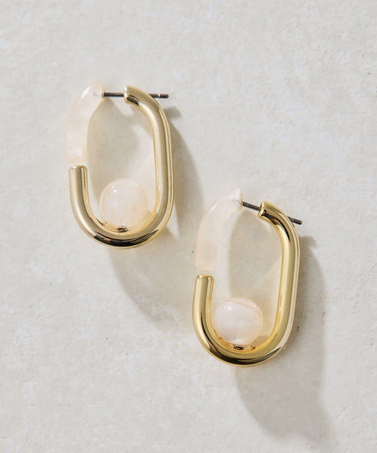 《チタンポスト》 後環設計 樹脂 耳釘