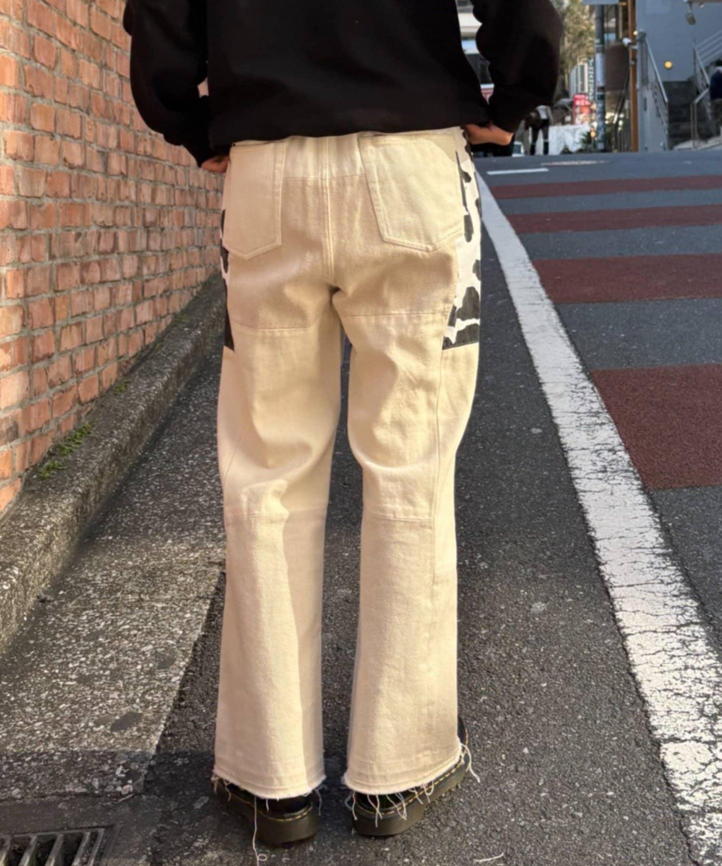 牛仔拼接喇叭褲（展示會）