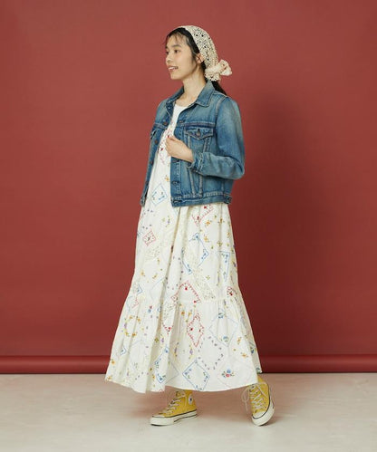 花朵手帕刺繡 吊帶 連衣裙