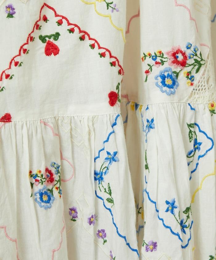 花朵手帕刺繡 吊帶 連衣裙