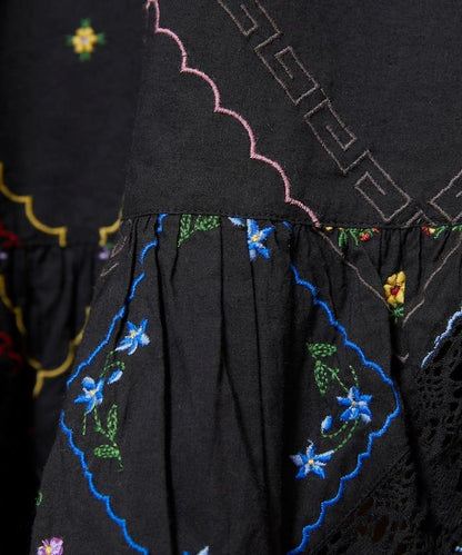 花朵手帕刺繡 吊帶 連衣裙