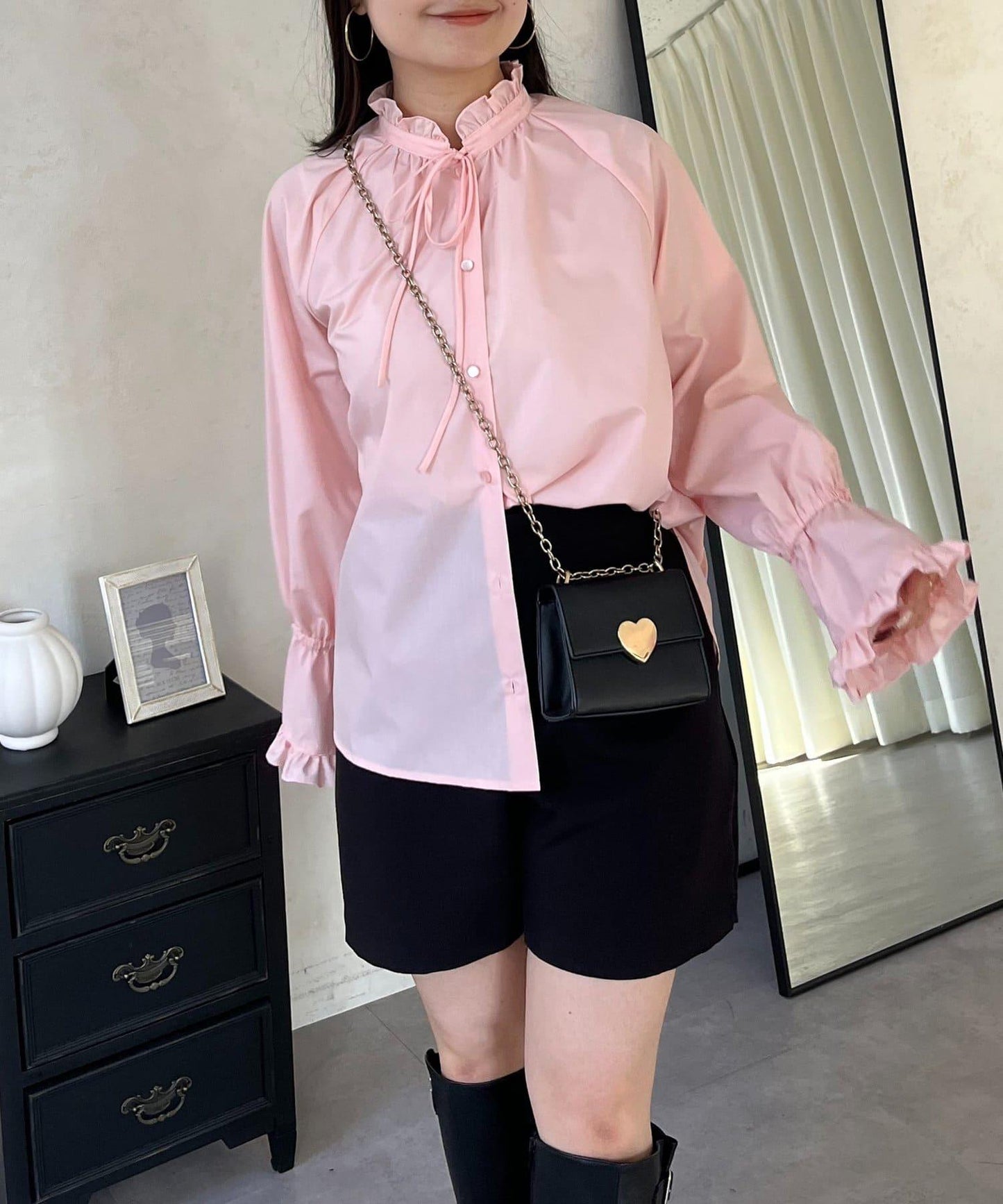 荷葉邊糖果袖 前系蝴蝶結 設計感 女式襯衫
