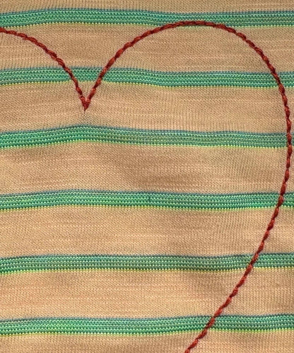 條紋心形刺繡寬鬆長袖T恤（新款）