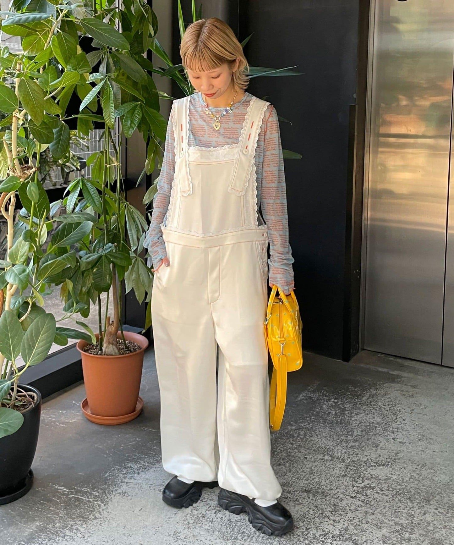 HELLO.SANFRANCISCO 蕾絲緞面揹帶褲