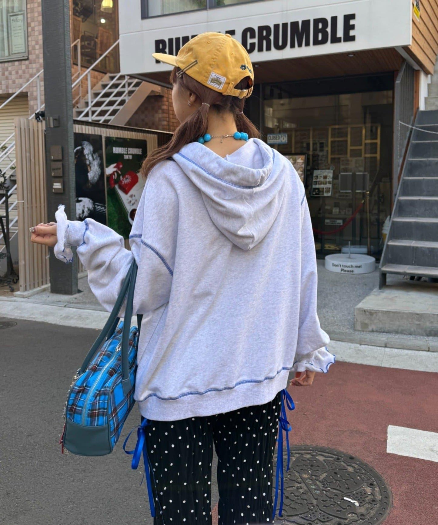 HELLO.SANFRANCISCO ハローサンフランシスコ 大蝴蝶結設計 毛圈面料 連帽衛衣