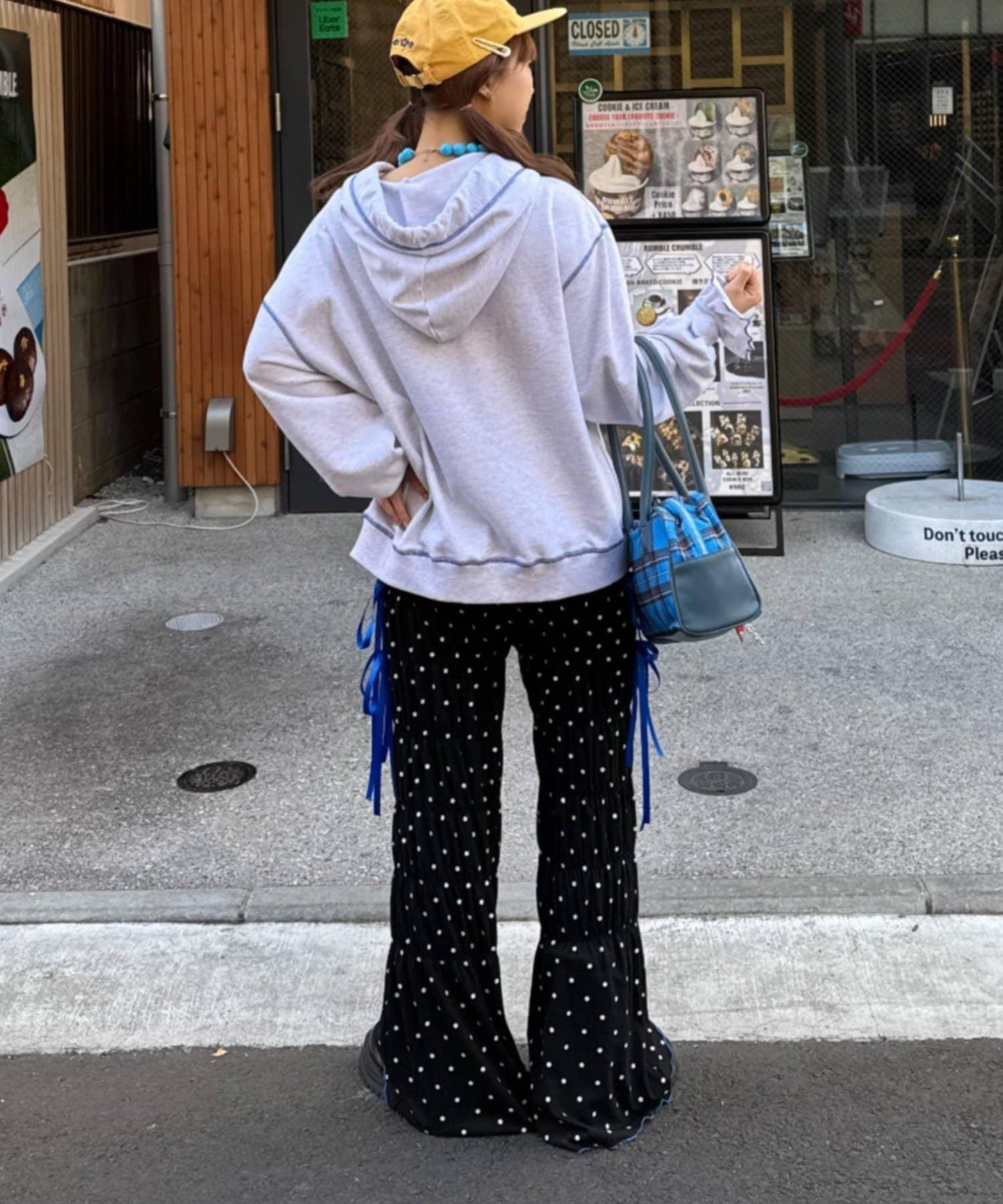 HELLO.SANFRANCISCO ハローサンフランシスコ 大蝴蝶結設計 毛圈面料 連帽衛衣
