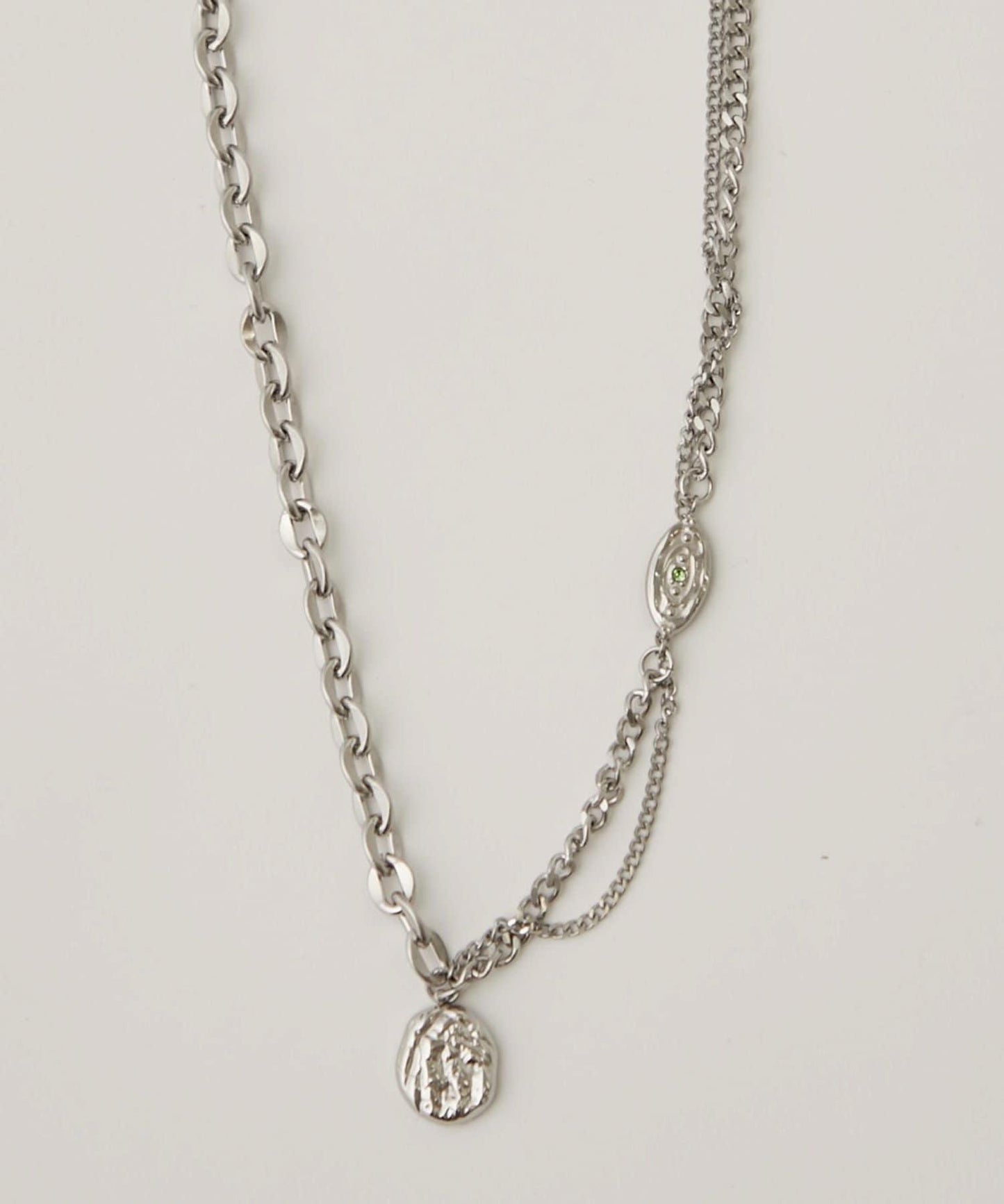MIXED CHAIN PLATE NECKLACE