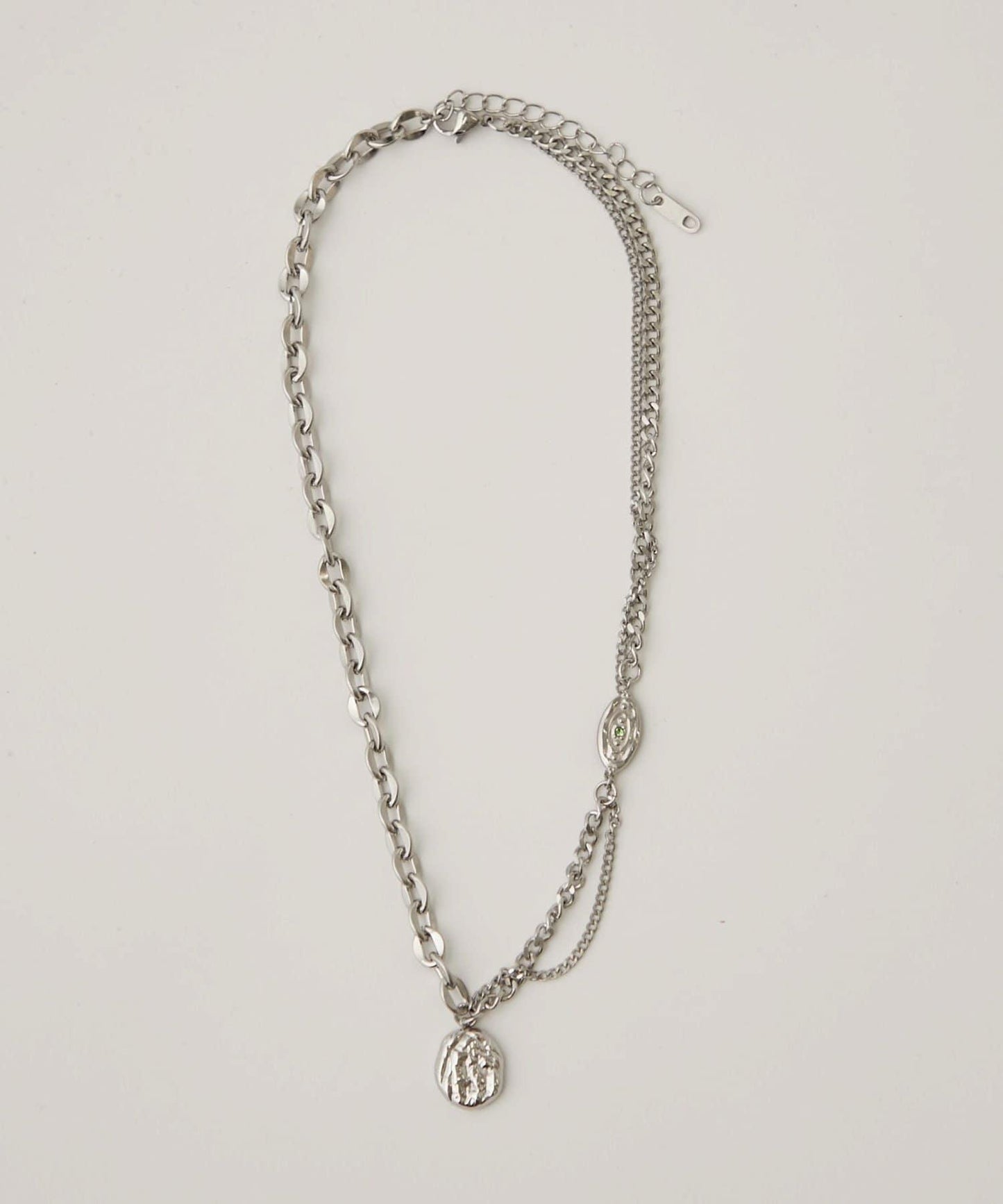 MIXED CHAIN PLATE NECKLACE
