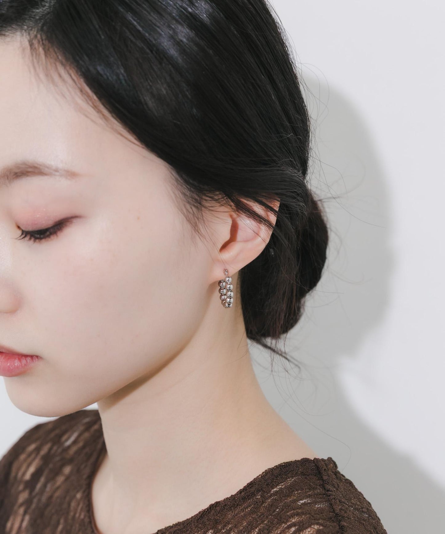 金屬圓珠圈式耳環