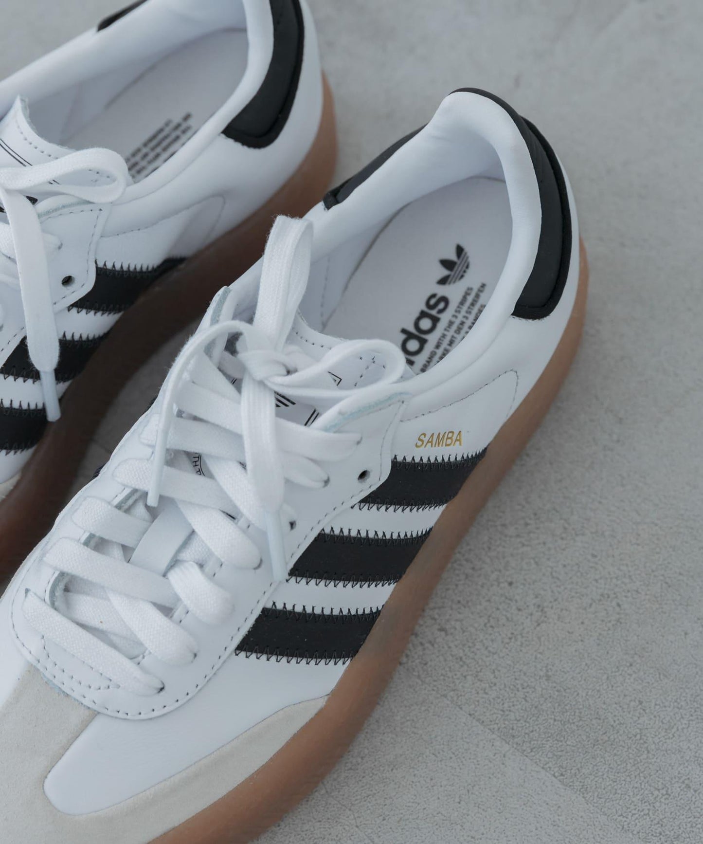 adidas SAMBAE W