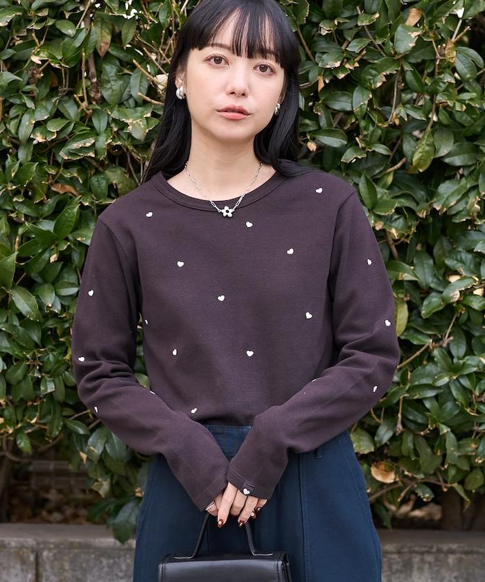 迷你愛心刺繡 長袖T恤