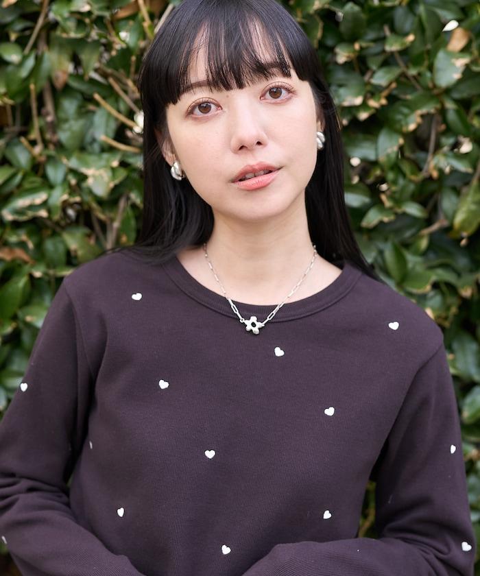 迷你愛心刺繡 長袖T恤